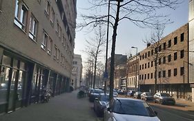Perfect Studio 14 H Center Rotterdam